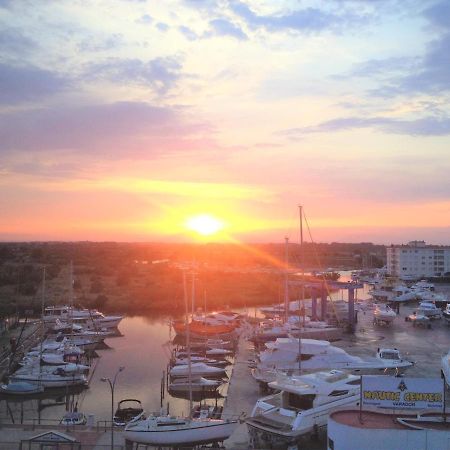 Holidays Penthouse Vues Panoramiques Sur Le Port Naval,Un Sejour Elegant Assure " Wifi Parquing Gratuit Росас Экстерьер фото